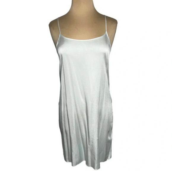 Eileen Fisher pale blue
Sheer Silk V-Neck kaftan Dress w/ Belt - Picture 5 of 14